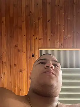 Patricio_02 XXX чат на живо