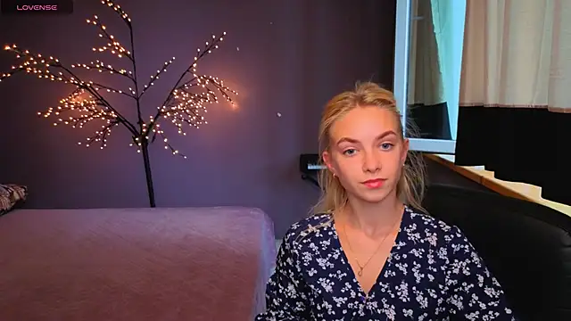 SonnySofia Live XXX-chat