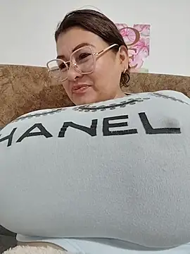 AlexxiaaMat – Live XXX-chat