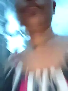 Chat +18 de Sweet-runi ao vivo