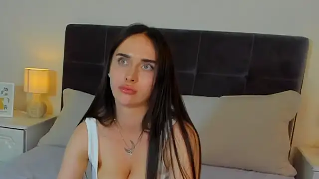 KellyWhites' Live XXX Chat