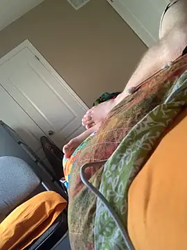 LSDsexslave élő XXX-chatje