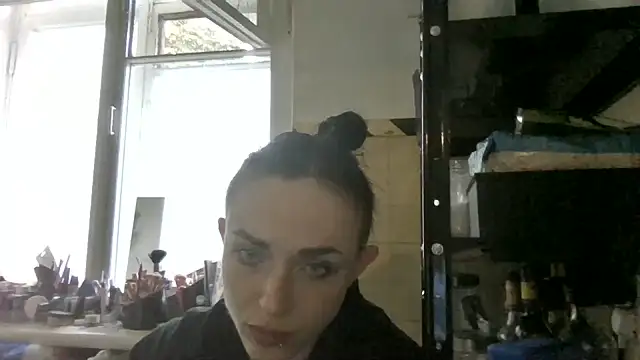 Trinsy_Love Live XXX Chat