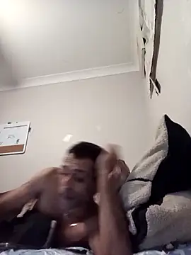 DisguisedDegree82 Webcam show