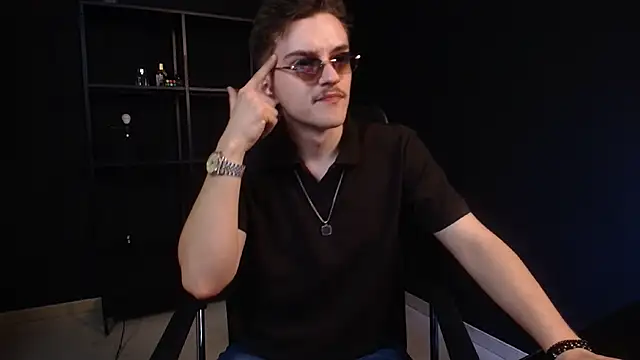 FelixStarkk 网络视讯表演