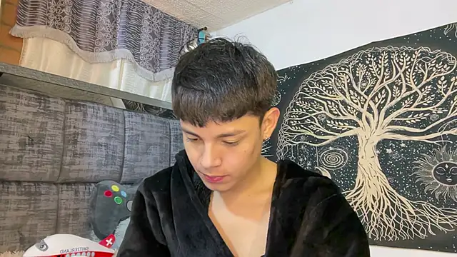 Andy_Belier23's Webcam Show