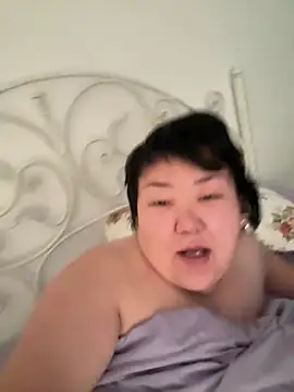 pussygold88 现场XXX聊天