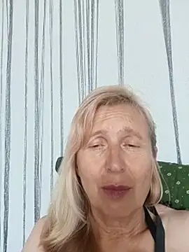 Chat XXX ao vivo de TrinaAdair
