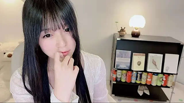 Chatroom XXX en direct de Onechestnut