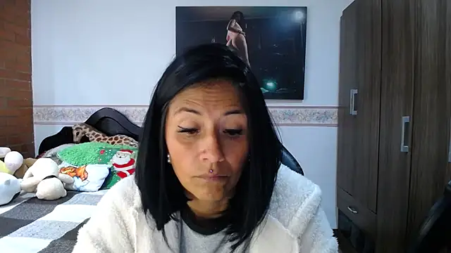 sharoon_cheerry's Live XXX Chat