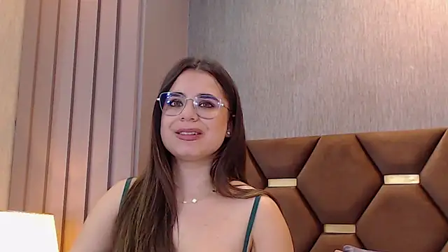 ThaniaJones Chat XXX live