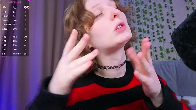 c0ralynxのライブXXXチャット