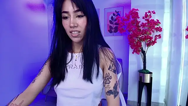 Rainy_doll's Live XXX Chat