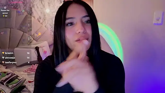 _emma_miller_'s Live XXX Chat
