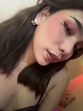 SideChick_Bunny Chat XXX in diretta