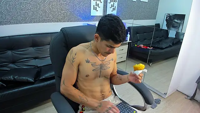 Онлайн чат XXX Jared_Cole