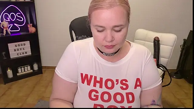 Онлайн чат XXX MargotGrey