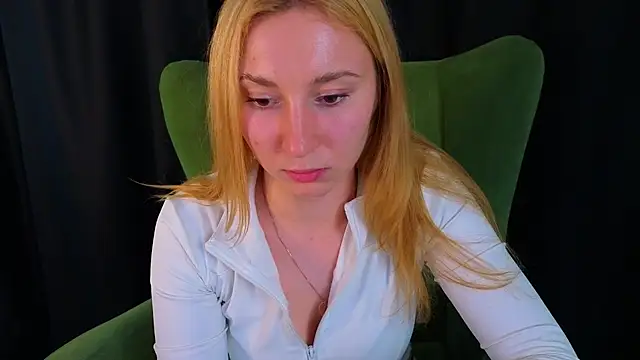 RosalieHandley Chat XXX live