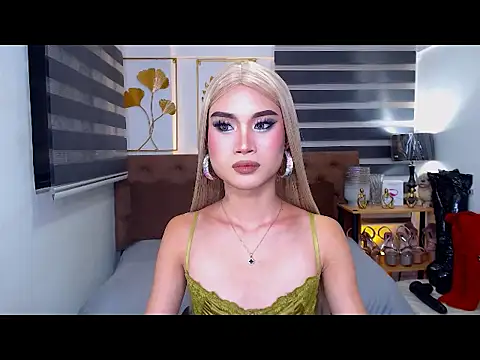 JuicyCockThea 即時 XXX 聊天