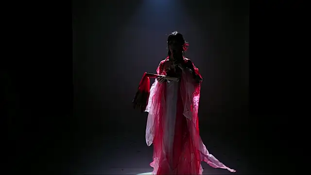 ACE-111のライブXXXチャット