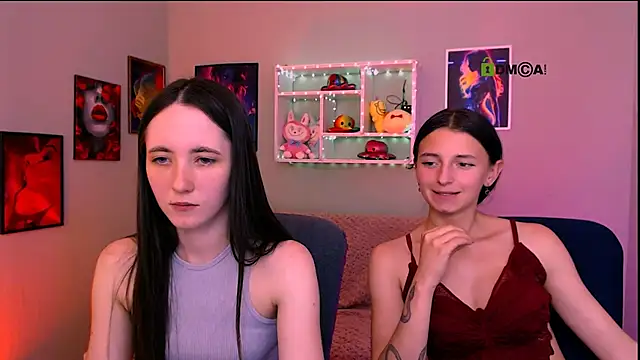 bella_dorn's Webcam Show