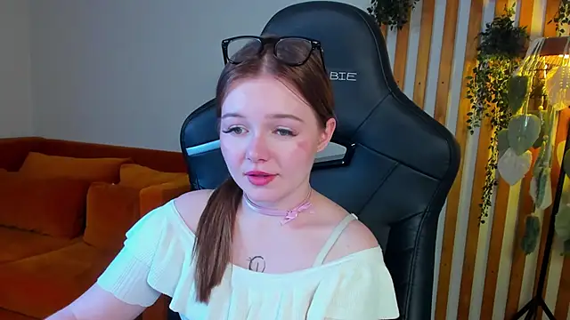 Czat XXX na żywo – ElinaVale