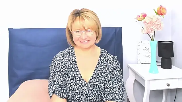 MarieneHot Live XXX-chat