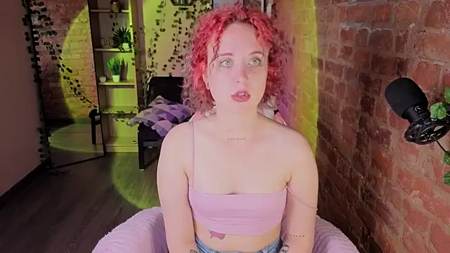 ScarlettSparkss Adlı Modelin Canlı XXX Sohbeti