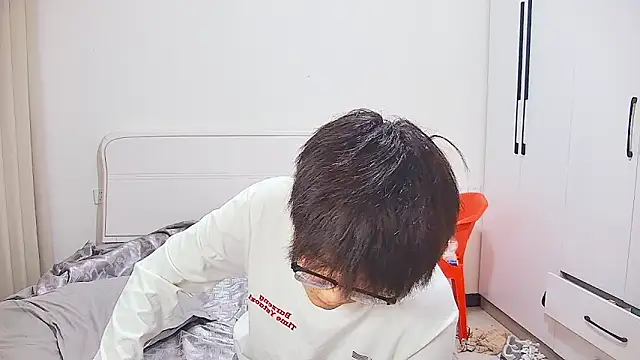 KK-cuteboy Live XXX Chat