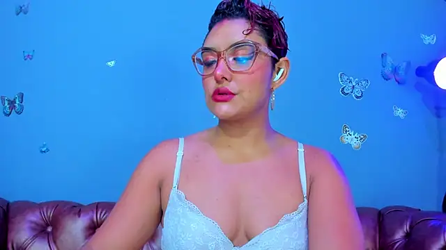 Kaira_mosse's Live XXX Chat