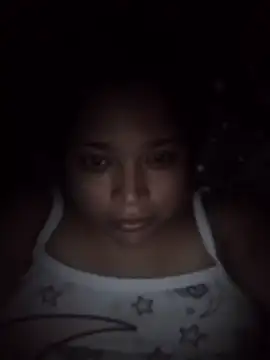 Chat +18 de Angelly_ricura ao vivo