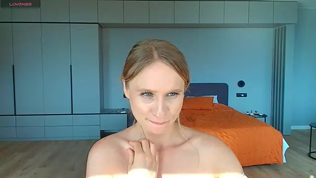 Mad1en Chat XXX in diretta