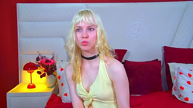 Chatroom XXX en direct de HannahHollis