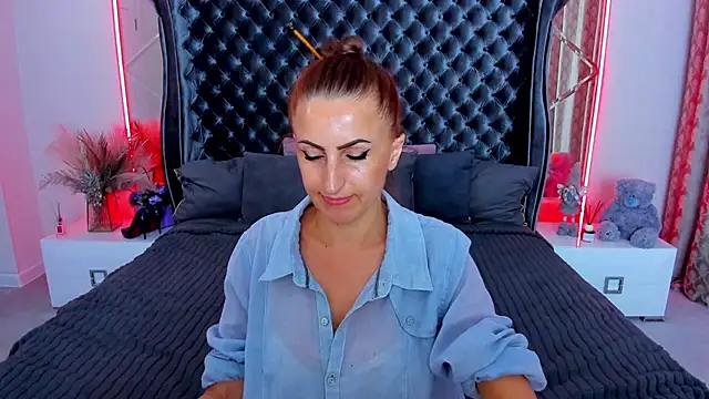 צ'אט XXX בשידור חי של Rebecca_Diamond