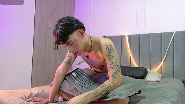 Zeyn_smith 라이브 XXX 채팅