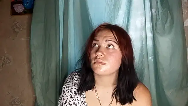 MartaKendall – Naživo XXX chat
