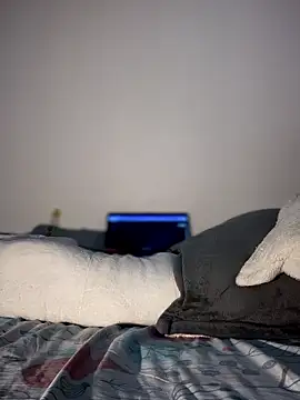 _caroline_jackson_ XXX чат на живо