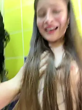 Chat XXX en directo de KnockKnock-