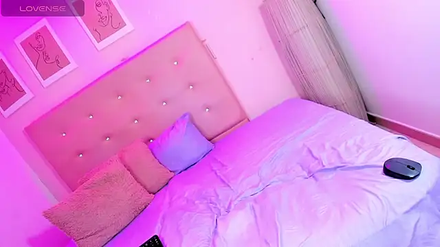 Chatroom XXX en direct de ANNIE_DOLCE_