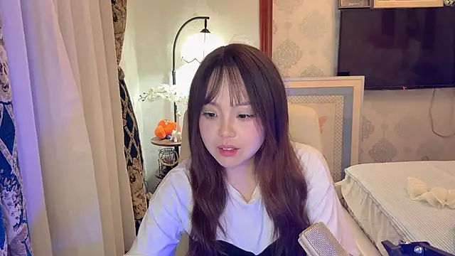 Chat XXX en directo de LongLongQueen