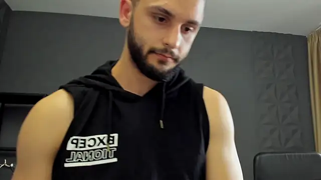 TroyWadee Live XXX-Chat