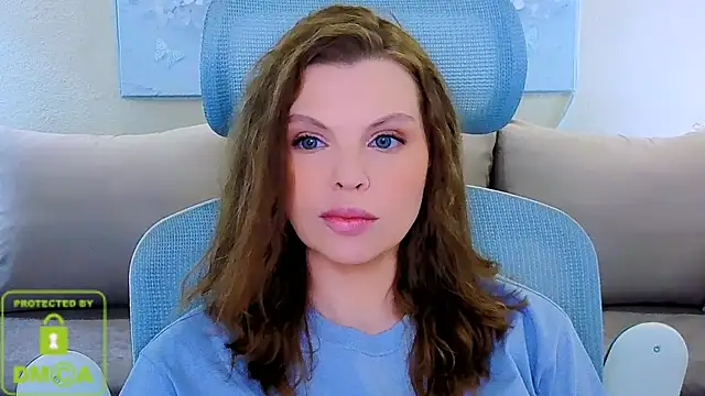 Glossier Live XXX-Chat