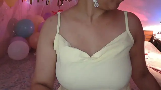 HotNiyathi Live XXX-Chat