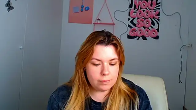 SusannaNight's Live XXX Chat