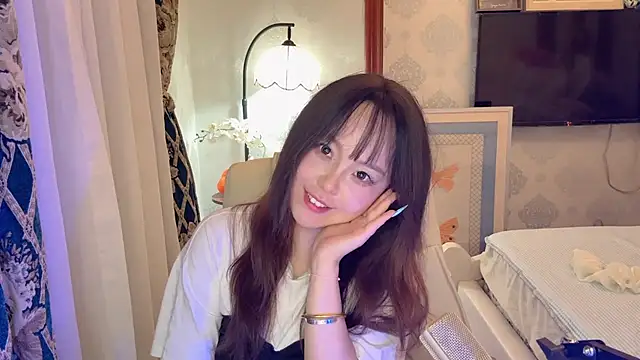 LongLongQueen 现场XXX聊天