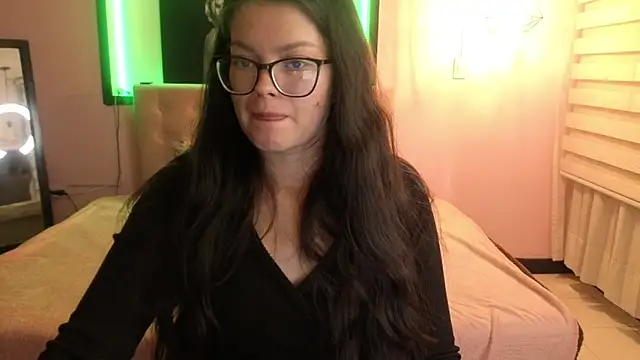 Sara_valderrama_'s Live XXX Chat
