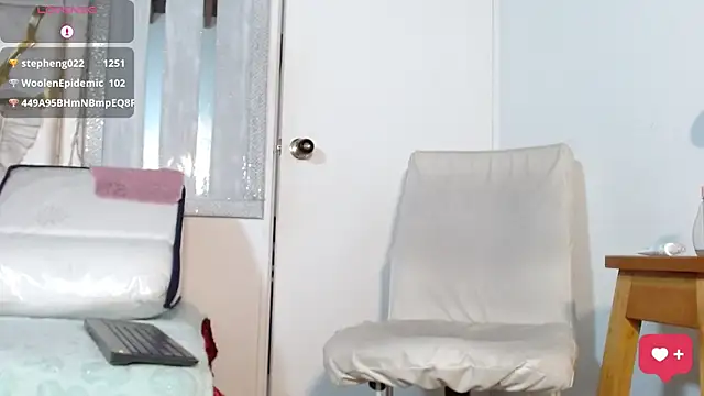 Chat XXX Live ian_smith_