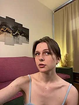 Chat XXX en directo de Shy_Vivi