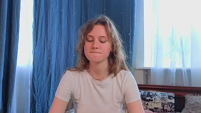 RubieHeiser élő XXX-chatje