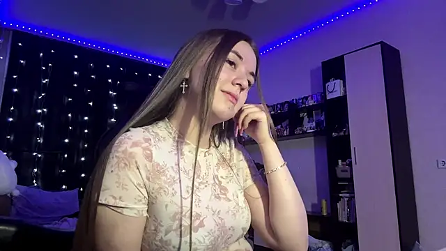 Chat XXX en directo de KrystalCarabine
